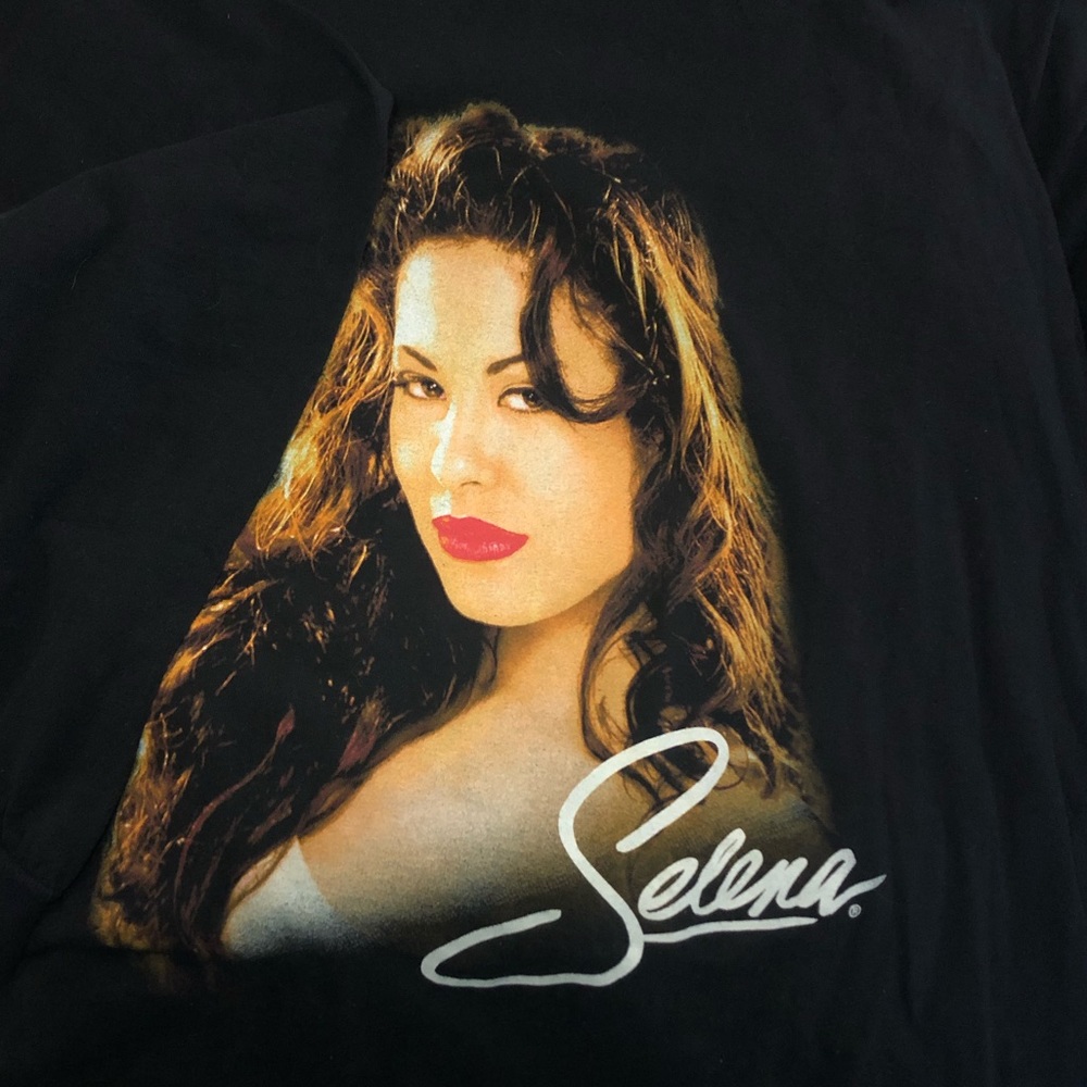 Selena Black long sleeve